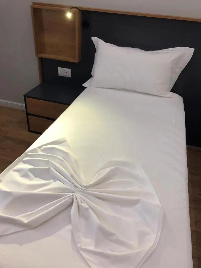 Aparthotel Andys Rooms Hotel Tirana Albania