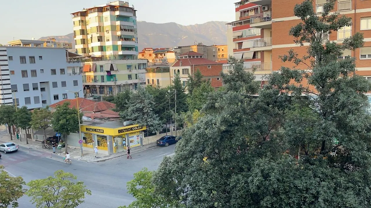 Andys Rooms Hotel Tirana 0*,